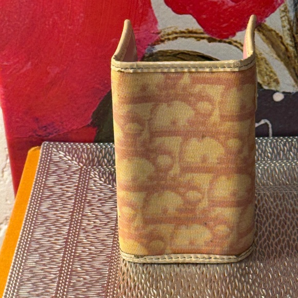 Dior key holder with Number 2 - Picture 6 of 15